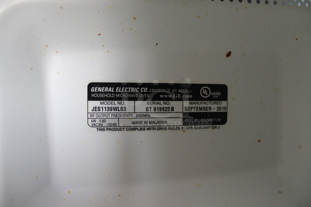 General Electric JES1139WL03 Countertop Microwave Oven. 120 Volts, 1 Phase.  - Image 5 of 5