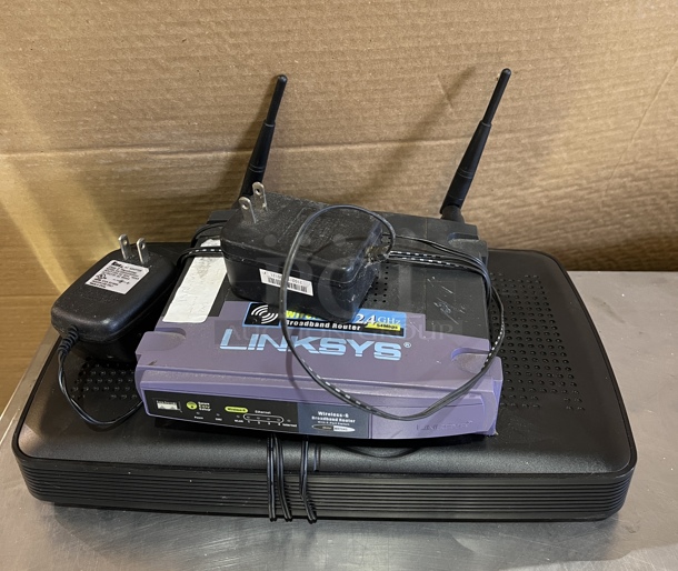 Blue Networks Router and Linksys Broadband Router - Image 2 of 2