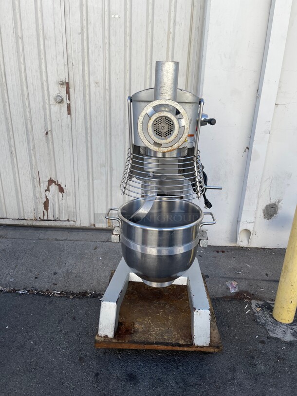Uniworld UPM-30HLET Commercial Planetary Mixer Dough Mixer With Bowel Guard NSF 220 Volt 1 Phase - Image 3 of 9