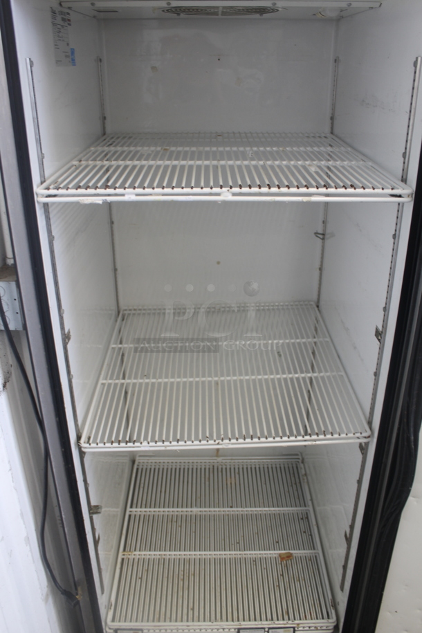 2015 True TG1R-1S ENERGY STAR Stainless Steel Commercial Single Door Reach In Cooler w/ Poly Coated Racks on Commercial Casters. 115 Volts, 1 Phase. Tested and Working! - Image 4 of 5