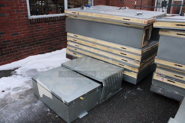 Norlake 6'x6'x6' SELF CONTAINED Walk In Freezer Box w/ Floor, Norlake Model CPF175DC-A Compressor and Copeland Model RS80C2E-CAV-101 Condenser. 208/230 Volts, 1 Phase. Gallery Picture Is Unit Before Disassembly - Image 3 of 10