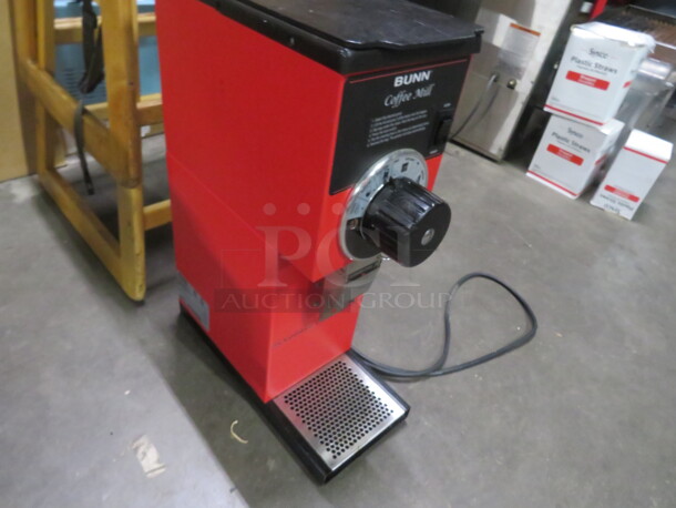 One Bunn Grinder. Model# G1 HD, RED. 120 Volt. 8X16X23 - Image 3 of 3
