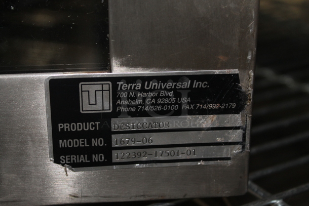 Terra Universal 1679-06 Stainless Steel Countertop Desiccator.  - Image 10 of 10