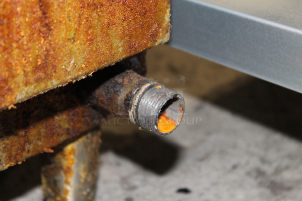 Star Max Stainless Steel Commercial Countertop Natural Gas Powered Flat Top Griddle.  - Image 6 of 8