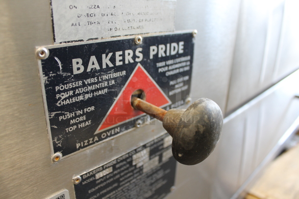 Bakers Pride Y800 Stainless Steel Commercial Natural Gas Powered Single Deck Pizza Oven. 120,000 BTU. - Image 9 of 12