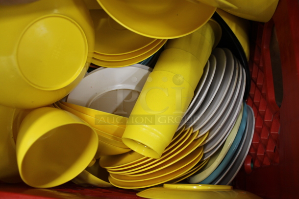 ALL ONE MONEY! Lot of Various Items Including Yellow Bowls and Saucers - Image 2 of 4