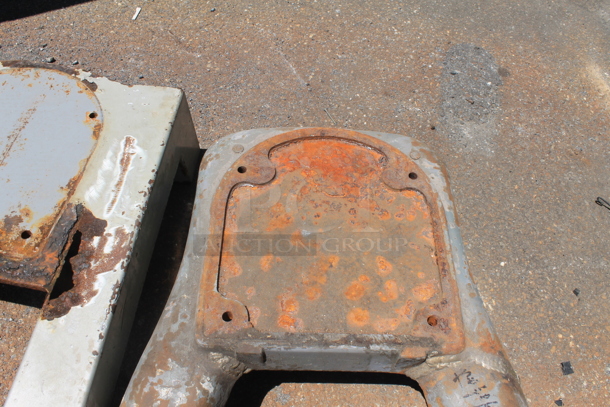 Metal Mixer Legs for Hobart 60 Quart Mixer. - Image 4 of 4