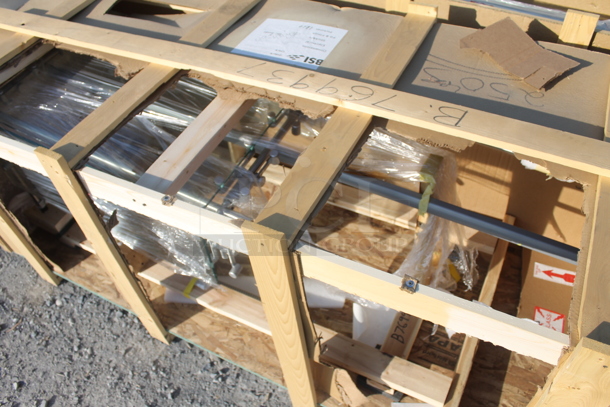 BRAND NEW! Metal and Glass Sneeze Guard - Image 4 of 6