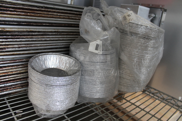ALL ONE MONEY! Lot of Various Items Including Ateco Baking Cups, Aluminum Pans and Taylor Scale - Image 5 of 6