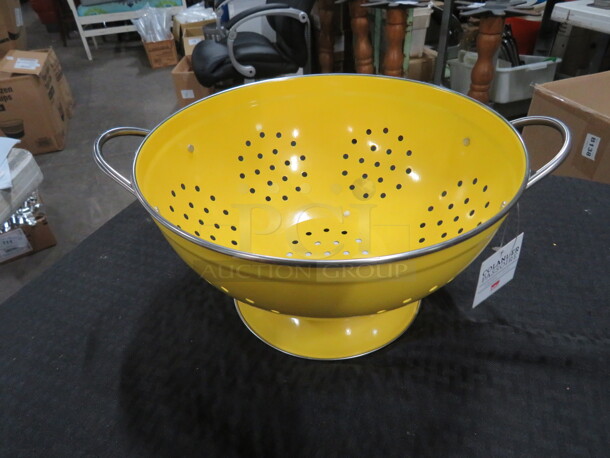 One NEW 3 Quart Colander. - Image 1 of 1