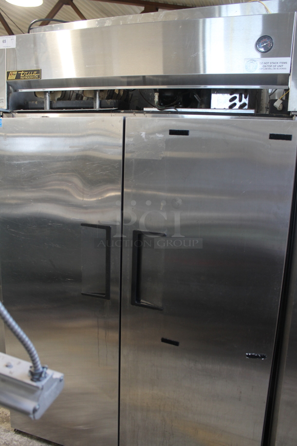 2013 True TG2R-2S ENERGY STAR Stainless Steel Commercial 2 Door Reach In Cooler w/ Poly Coated Racks. 115 Volts, 1 Phase. Tested and Powers On But Does Not Get Cold - Image 3 of 8