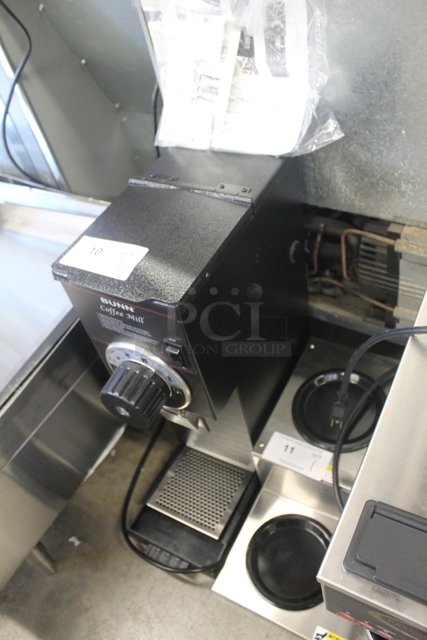 BRAND NEW SCRATCH AND DENT! 2022 BUNN G1 HD Commercial Electric Countertop Black Bulk Coffee Grinder. 120V, 1 Phase. Tested and Working! - Image 2 of 7