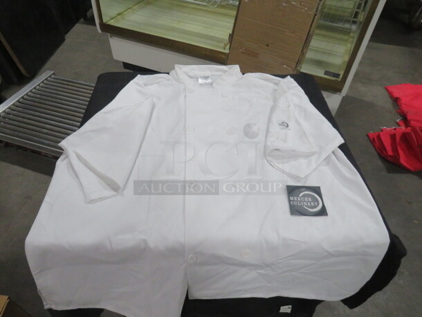 One NEW Mercer Culinary Chef Coat. Size 2X. - Image 1 of 4