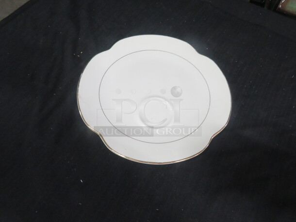 9.5X9.5 Gold Rimmed Cocktail Plate. 11XBID - Image 1 of 1