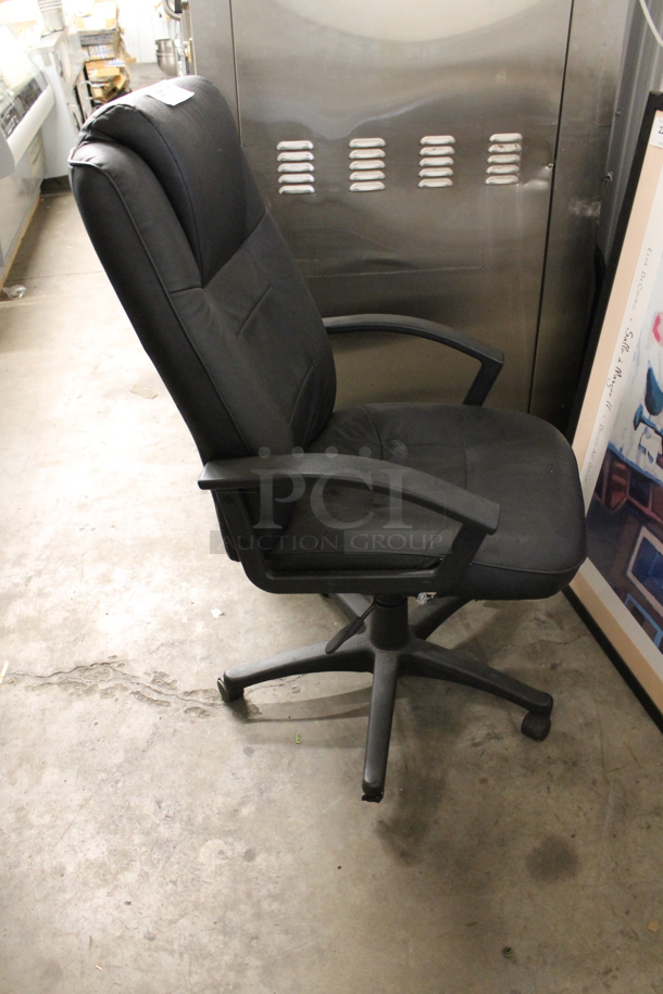 Black Office Chair on Casters. See Pictures For Broken Casters. - Image 2 of 4