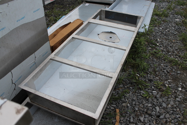 BRAND NEW SCRATCH AND DENT! Stainless Steel Commercial Ice Bin Drop In. - Image 4 of 5