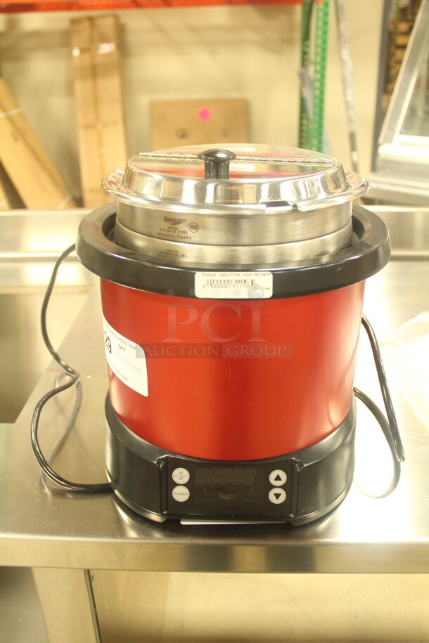 NEW! Vollrath Model 747 Countertop Rethermalizer/Soup Warmer. 11.5x11.5x10.5. 120V/60Hz. 