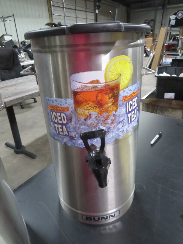One Stainless Steel Bunn Tea Dispenser With Spigot And Lid.