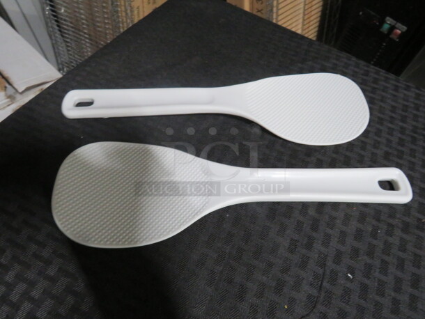 Poly Paddle. 2XBID - Image 1 of 1