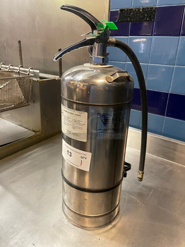 Working! Ansul® Model K01-3 Sentry® 6 Liter Commercial Fire Extinguisher NSF Full Charge - Image 7 of 7