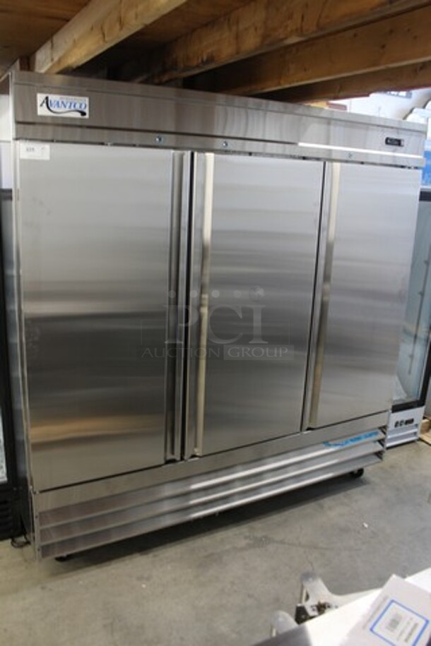 BRAND NEW SCRATCH AND DENT! 2023 Avantco 178SS3RHC Stainless Steel Commercial 3 Door Reach In Cooler Merchandiser w/ Poly Coated Racks on Commercial Casters. 115 Volts, 1 Phase. Tested and Working! - Image 2 of 7