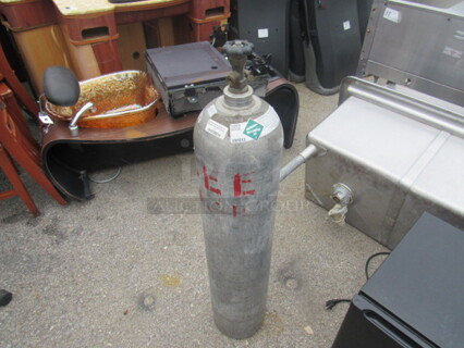 One Carbon Dioxide Tank. NO SHIPPING.