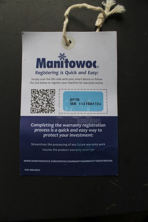 BRAND NEW SCRATCH AND DENT! Manitowoc D570 Stainless Steel Commercial Ice Bin.  - Image 8 of 8