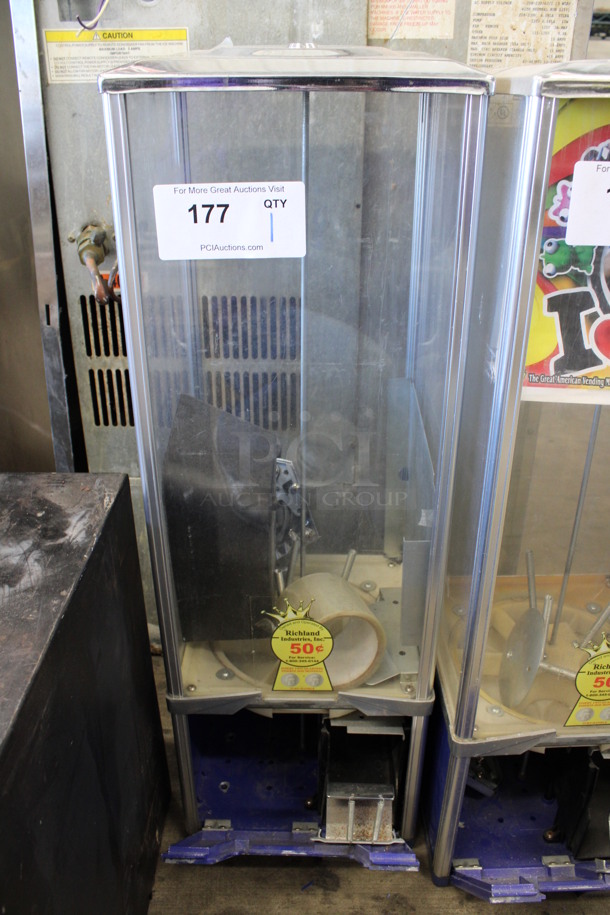 Richland Metal Single 50 Cent Manual Toy Vending Machine. 10x10x31