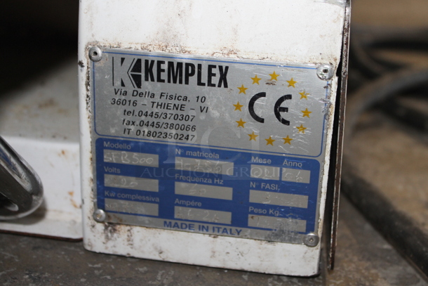 Kemplex SFB500 Metal Commercial Countertop Reversible Dough Sheeter. 220 Volts. - Image 9 of 9
