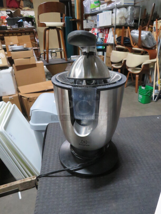 One Eurolux Citrus Juicer. Model# ELCJ-1700S. 120Volt. - Image 2 of 3
