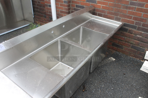 BRAND NEW SCRATCH AND DENT! Stainless Steel Commercial 2 Bay Sink w/ Dual Drain Boards. Bays 18x18x44. Drain Boards 16x20 - Image 2 of 4