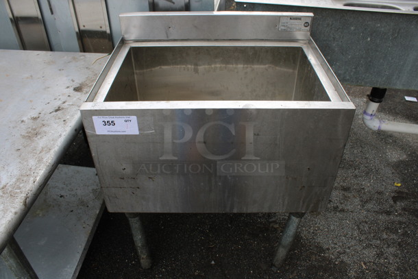 Stainless Steel Commercial Ice Bin. 24.5x18.5x31.5