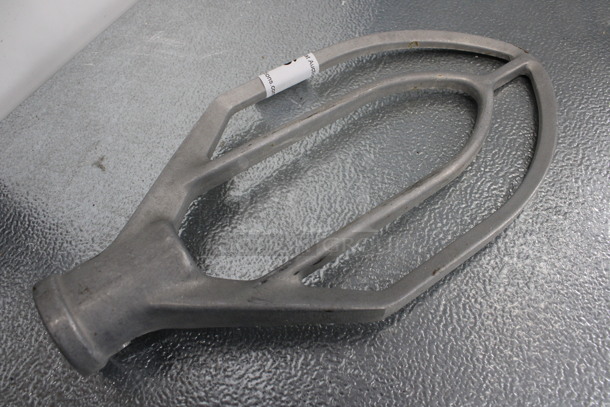 Hobart Model VMLH30B Metal Commercial 30 Quart Paddle Attachment. 8x3x16.5 - Image 1 of 3