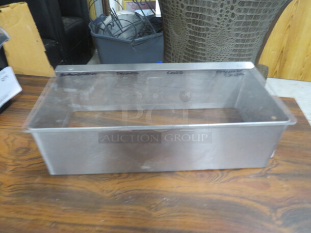 Stainless Steel Empty Bar Center.  - Image 1 of 1