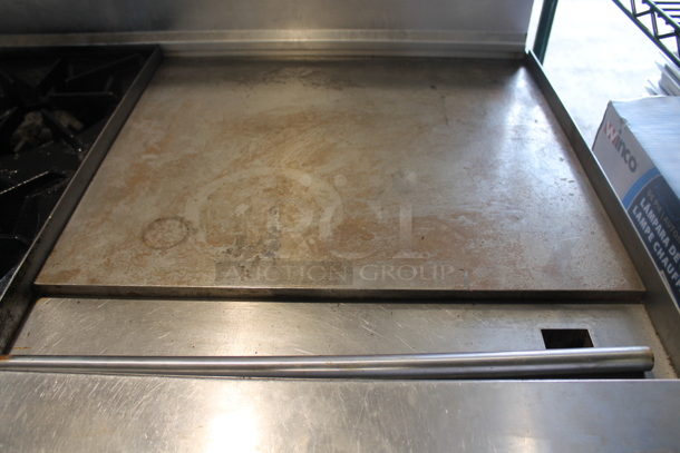 US Range PX-24G-4-26 Stainless Steel Commercial Natural Gas Powered 4 Burner Range w/ Right Side Flat Top Griddle, Oven and Back Splash on Commercial Casters. - Image 3 of 8