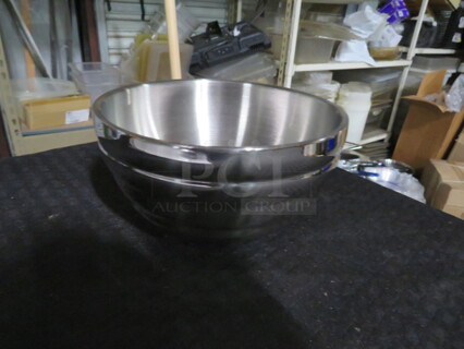 One NEW Vollrath .75 Quart Stainless Steel Double Wall Serving Bowl. #46587. 