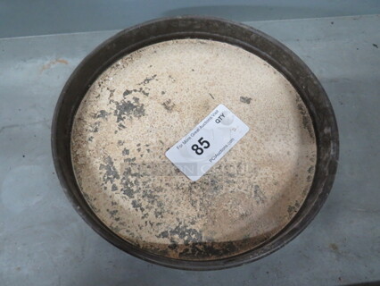 One 12.5 Inch Deep Dish Pan.