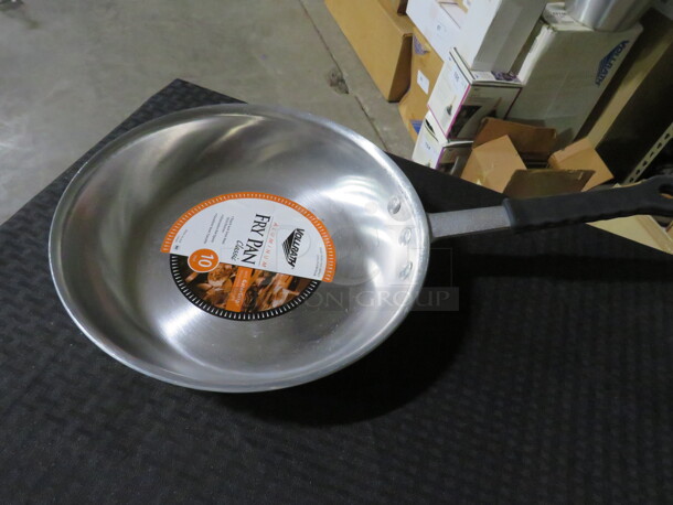 One NEW Vollrath 10 Inch  Saute Pan With Gator Grip Handle. #67910 - Image 1 of 1