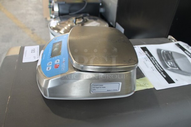 BRAND NEW SCRATCH AND DENT! AvaWeigh 334WPC30SS Stainless Steel Countertop Food Portioning Scale. Tested and Working! - Image 2 of 7