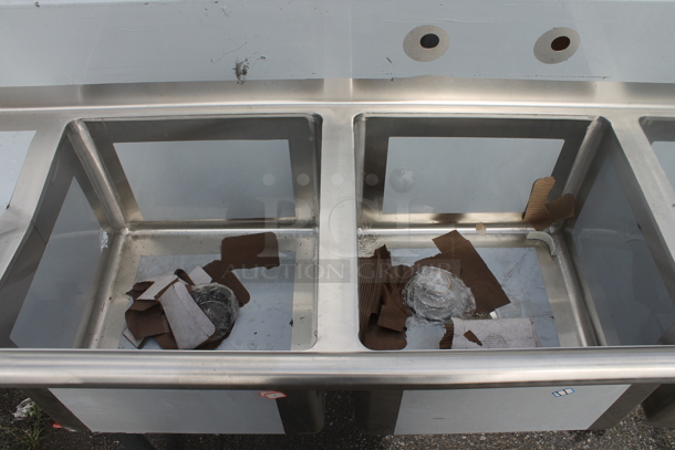 BRAND NEW SCRATCH AND DENT! Regency 600S317117218 Stainless Steel Commercial 3 Bay Sink w/ Dual Drain Boards. - Image 2 of 3