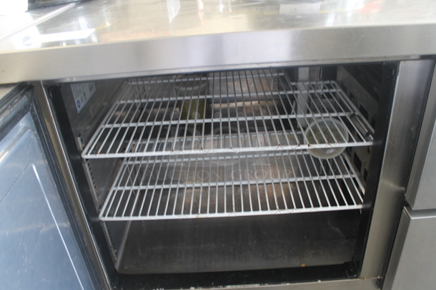 Everest ETBR3-D2 Stainless Steel Commercial 2 Drawer and 1 Door Chef Base on Commercial Casters. 115 Volts, 1 Phase. Tested and Working! - Image 5 of 8