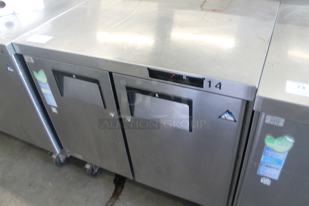 Everest ETBSR2 Stainless Steel Commercial 2 Door Undercounter Cooler on Commercial Casters. 115 Volts, 1 Phase. Tested and Working! - Image 3 of 8