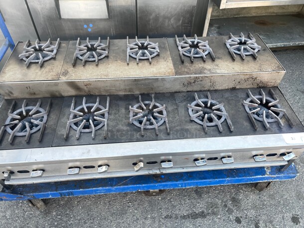 Fully Refurbished! Jade Range Supreme  10 Step Up  Burner 56 inch  Heavy Duty Natural Gas Hot Plate NSF Tested and Working!  - Image 2 of 5