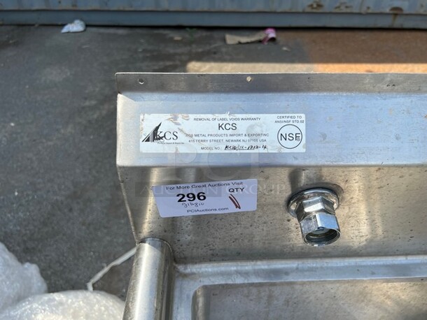 Stainless Steel Commercial Single Bay Sink w/ Right Side Drainboard. 38x25x45. Bay 18x18x14. Drainboard 17x19x1 - Image 3 of 4