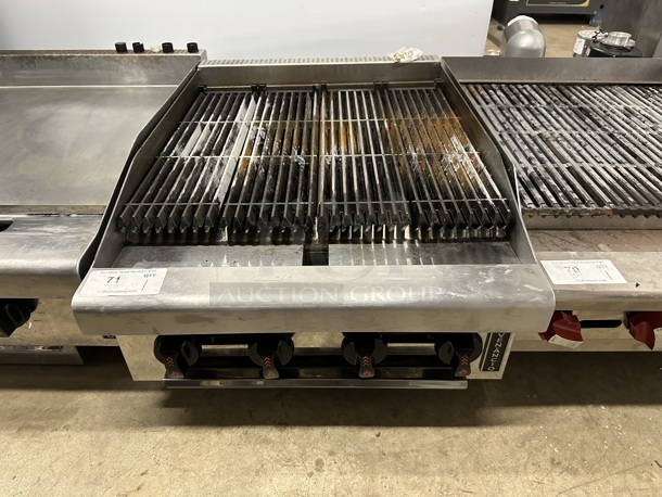 Venancio R24CT-24C Stainless Steel Commercial Countertop Natural Gas Powered Charbroiler.
