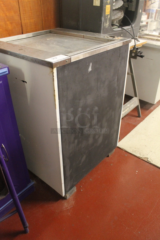 Red Devil 5204 Metal Floor Style Paint Conditioner. 120/240 Volts. - Image 2 of 6