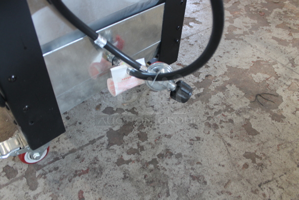 BRAND NEW SCRATCH AND DENT! 2022 Backyard Pro 554BPCF90QT Metal Commercial Propane Gas Powered 90 Quart Cajun Seafood Boiler on Commercial Casters. 135,000 BTU. Tested and Working! - Image 6 of 10