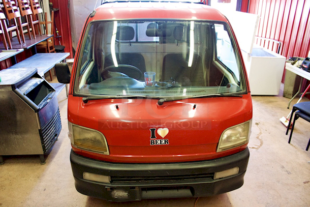 WORK HORSE! 1999/2000 Diahatsu Hijet S210P Pick-Up/Flatbed Truck. 64875Km / 40311 Miles - Runs Perfectly! 5-Speed Manual Transmission, 4 Wheel Drive, 600CC 3 Cylinder, Fuel Injected, Bed Converts From Pick-Up Truck To Flat Bed. Includes Spare Tire. Minor Rust On Flat Bed Panels - Driver side mirror needs to be re-attached. Includes All Original Paperwork. Made In Japan. - Image 2 of 12