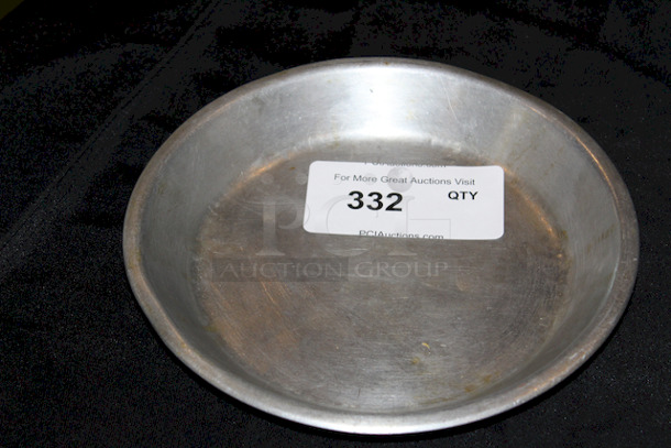Round Metal Serving Platter.
9-3/4x1 - Image 1 of 1