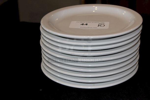 BEAUTIFUL! Crestware China CM46 Dover, 10 1/4" Plate, Bone white.
10x your Bid 
 - Image 2 of 2